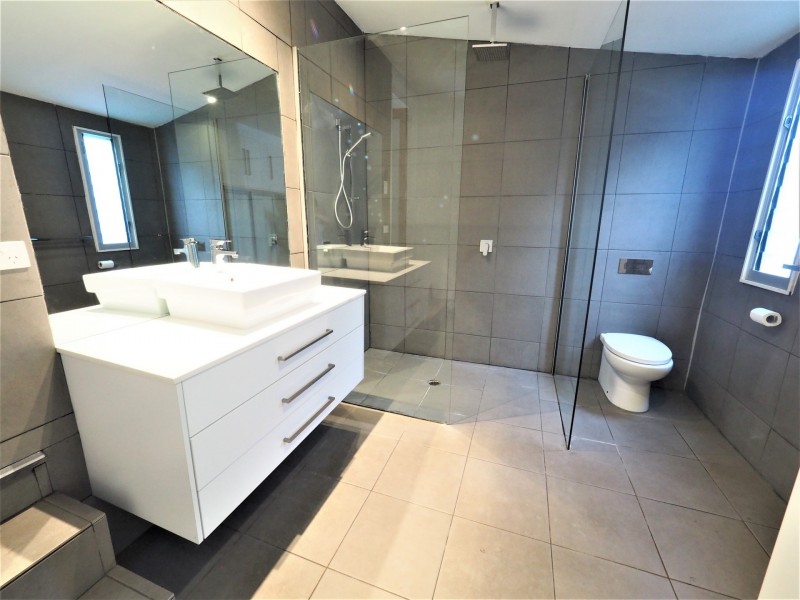 394A Cypress Tce, Palm Beach QLD 4221