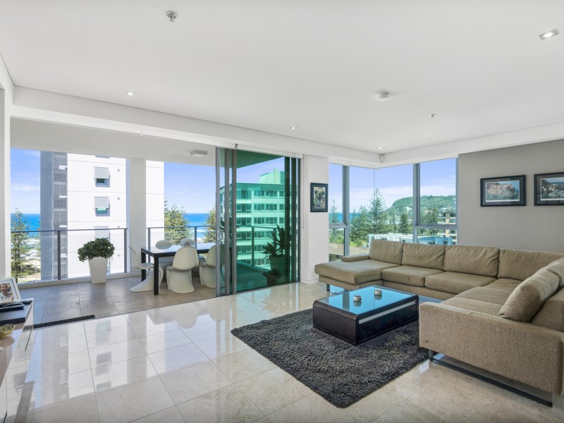 Unit 13/106-108 The Esplanade, Burleigh Heads QLD 4220