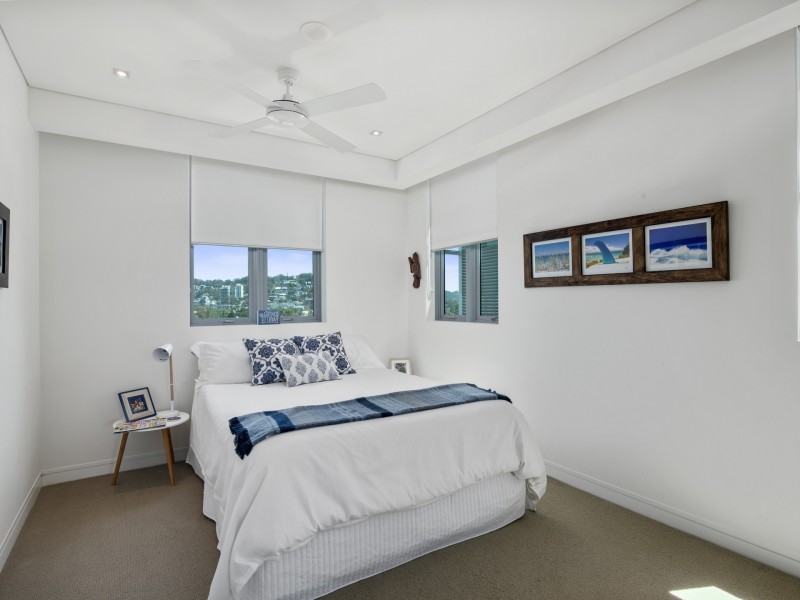Unit 13/106-108 The Esplanade, Burleigh Heads QLD 4220