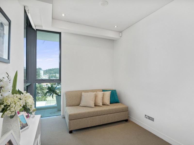 Unit 13/106-108 The Esplanade, Burleigh Heads QLD 4220
