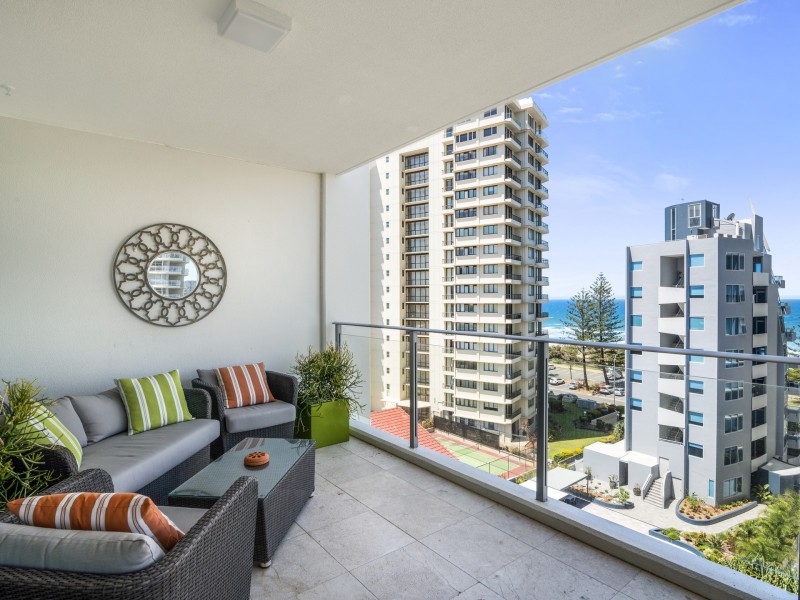 Unit 13/106-108 The Esplanade, Burleigh Heads QLD 4220