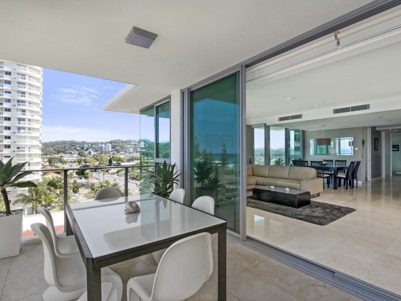 Unit 13/106-108 The Esplanade, Burleigh Heads QLD 4220