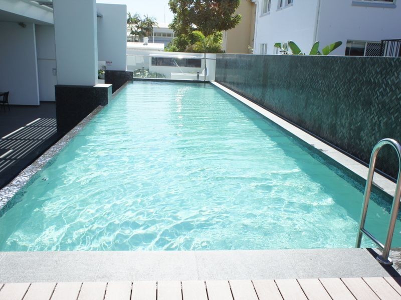 Apartment 12/2729 Gold Coast Highway, Broadbeach QLD 4218
