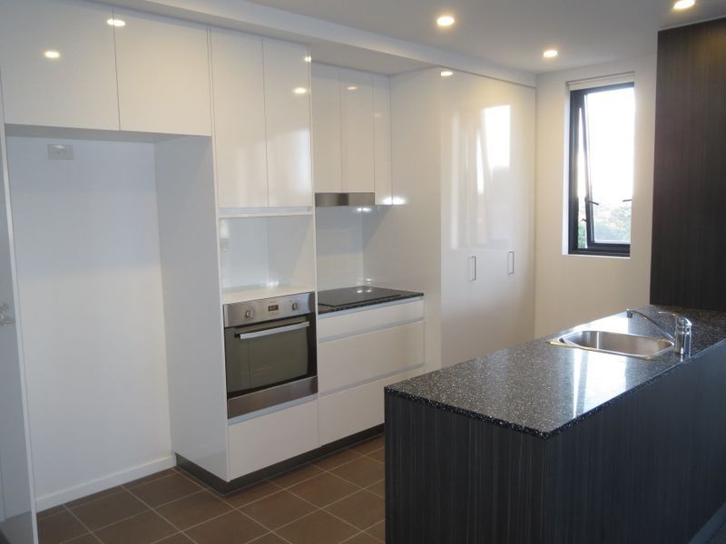 Apartment 12/2729 Gold Coast Highway, Broadbeach QLD 4218