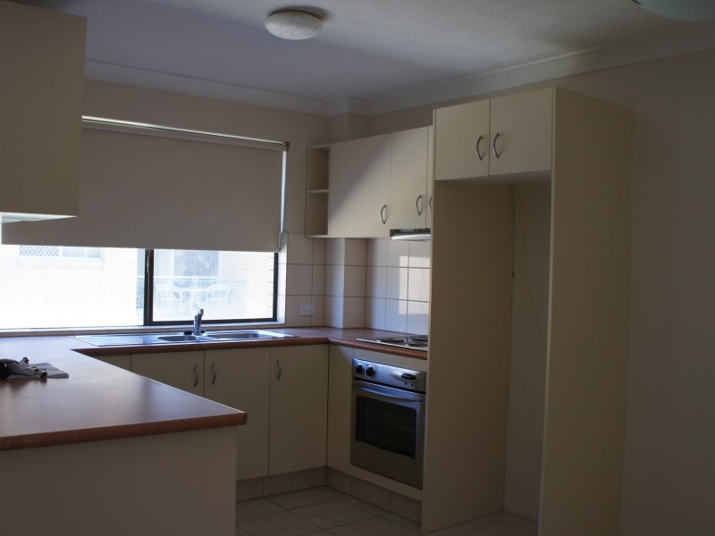 Unit 2/10 Allara Avenue, Palm Beach QLD 4221