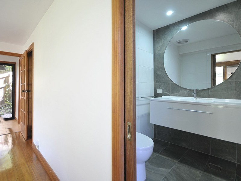 34 Woodgee Street, Currumbin QLD 4223