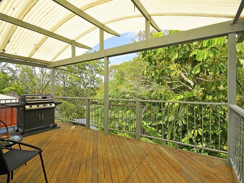 34 Woodgee Street, Currumbin QLD 4223