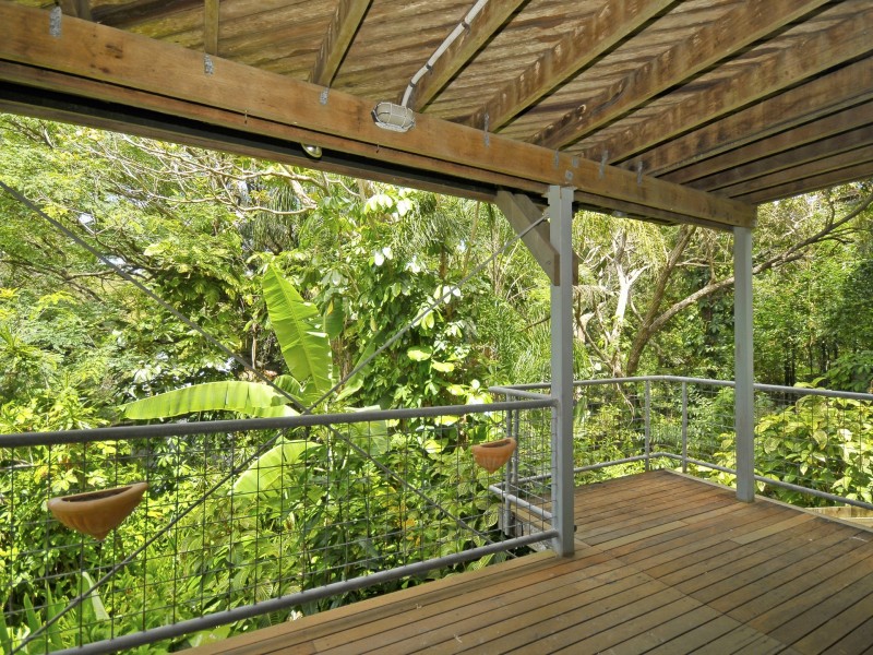 34 Woodgee Street, Currumbin QLD 4223