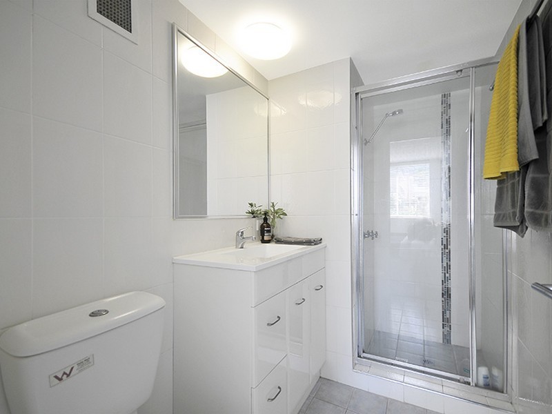 23/243 Boundary Street, Rainbow Bay QLD 4225