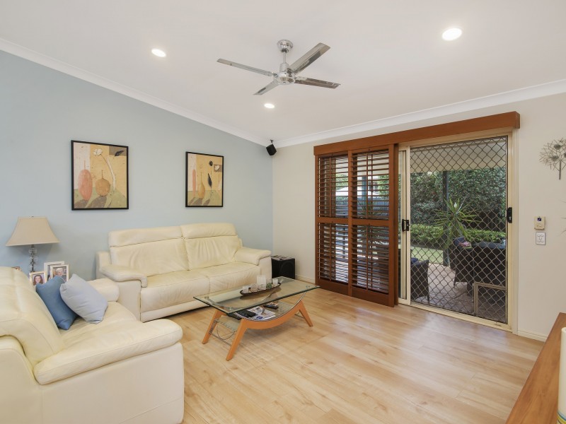 6 Rees Court, Elanora QLD 4221