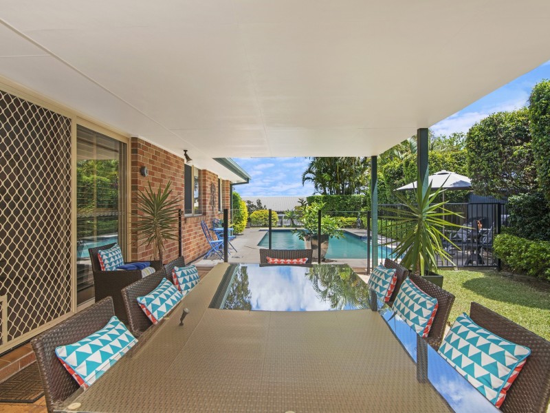 6 Rees Court, Elanora QLD 4221