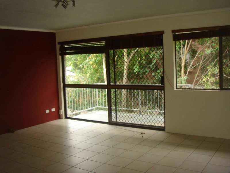 Apartment 5/60 Sarawak Avenue, Palm Beach QLD 4221