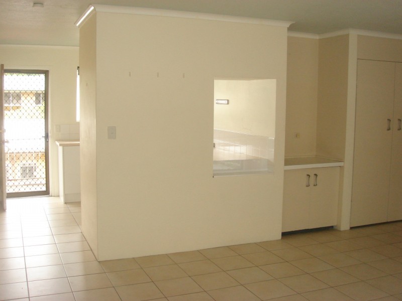 Apartment 5/60 Sarawak Avenue, Palm Beach QLD 4221