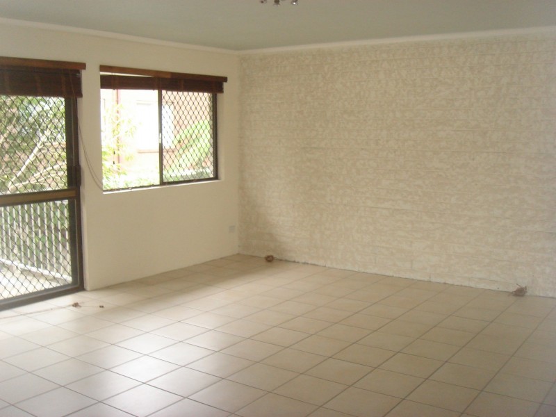 Apartment 5/60 Sarawak Avenue, Palm Beach QLD 4221