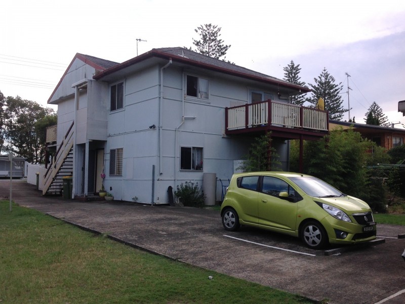 2/173 Golden Four Drive, Bilinga QLD 4225