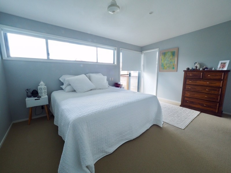 2/36 Fourth Ave, Palm Beach QLD 4221