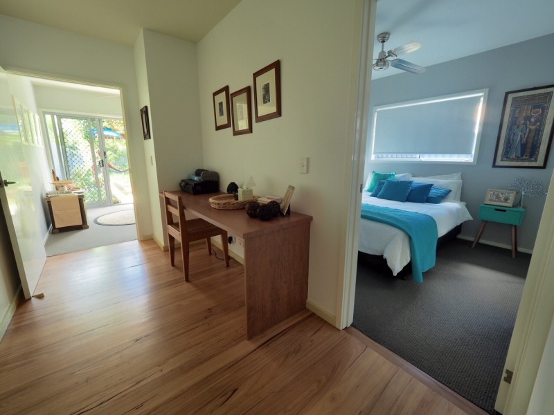 2/36 Fourth Ave, Palm Beach QLD 4221