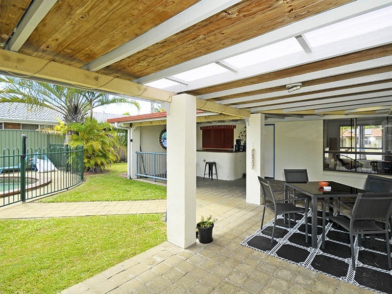 5 Togos Avenue, Currumbin Waters QLD 4223