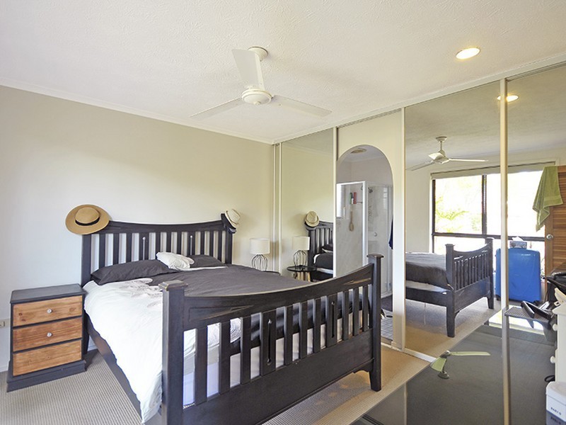 5 Togos Avenue, Currumbin Waters QLD 4223