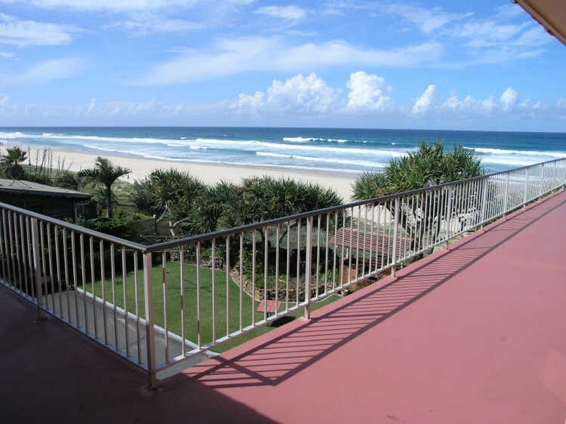 7/223 Jefferson Lane, Palm Beach QLD 4221