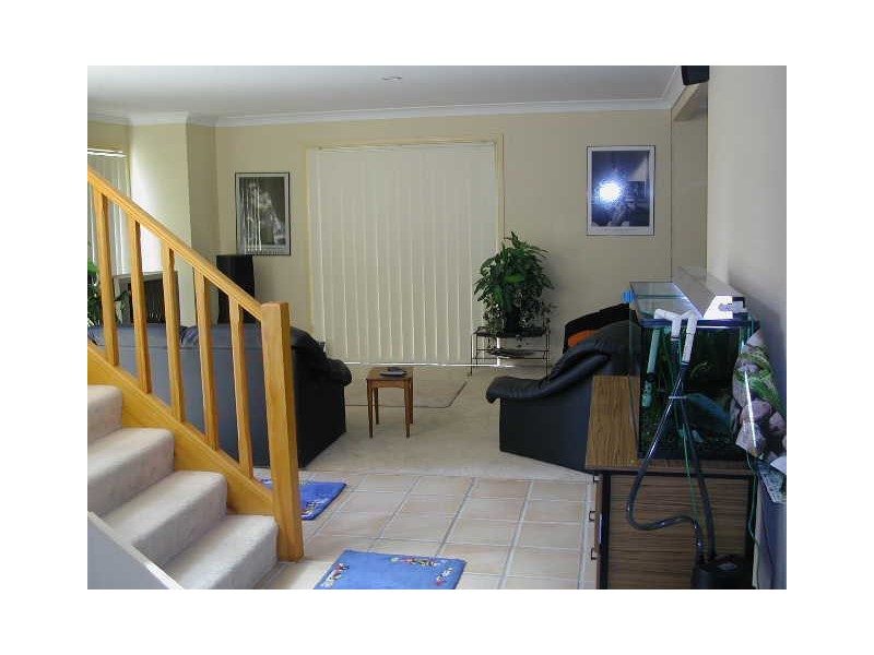 85 Angelica Street, Elanora QLD 4221