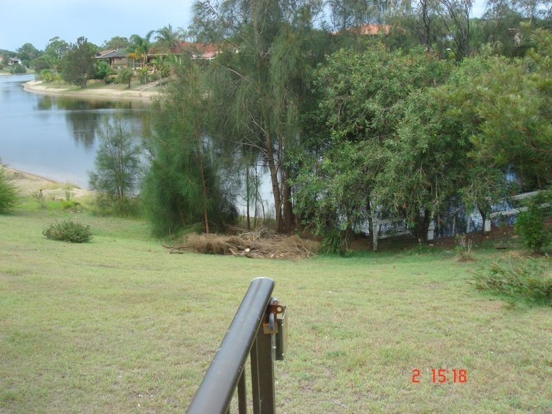 2/1 Barbet Place, Burleigh Waters QLD 4220