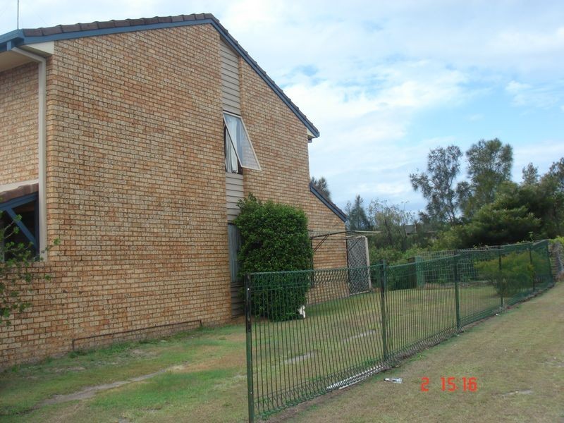 2/1 Barbet Place, Burleigh Waters QLD 4220