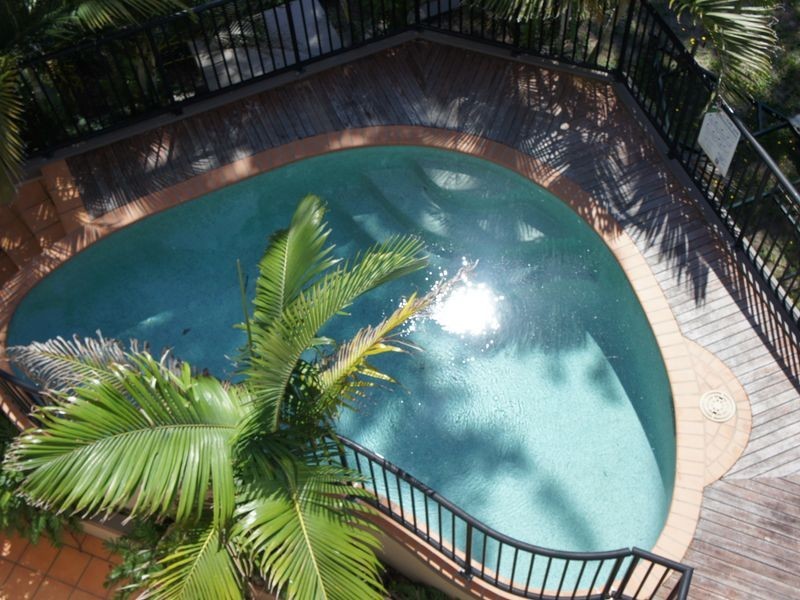 2/1394 Gold Coast Highway, Palm Beach QLD 4221