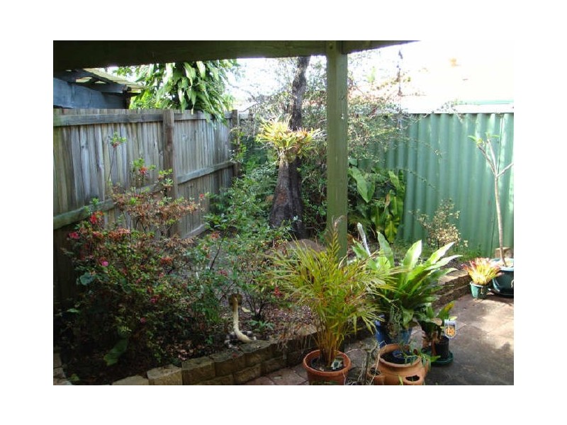 2/32 Darnel Street, Elanora QLD 4221