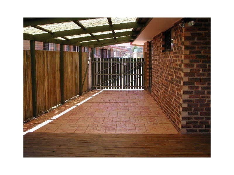 2/448 Cypress Terrace, Palm Beach QLD 4221