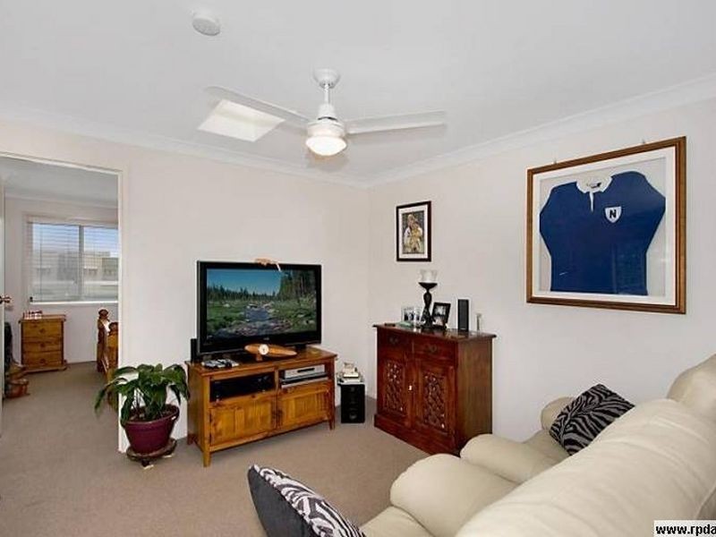 2/1384 Gold Coast Highway, Palm Beach QLD 4221