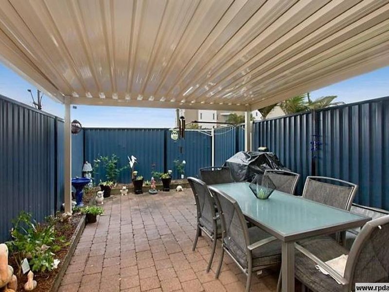 2/1384 Gold Coast Highway, Palm Beach QLD 4221