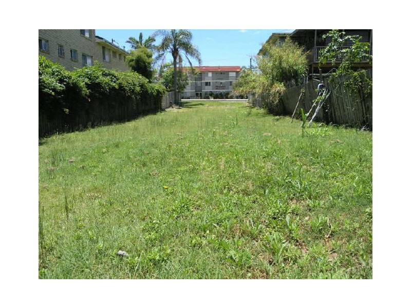 1058 Gold Coast Hwy, Palm Beach QLD 4221