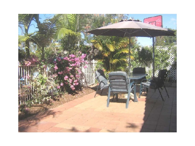 12 Kentia Court, Elanora QLD 4221