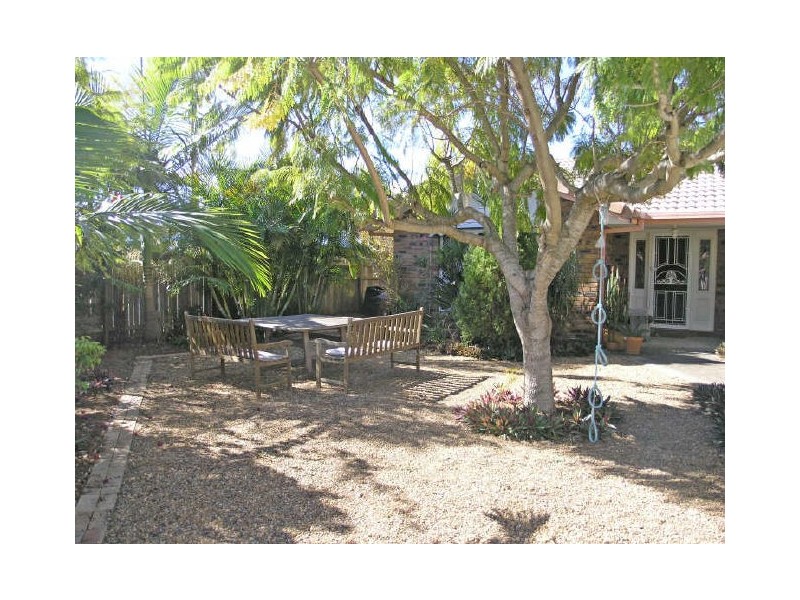 12 Kentia Court, Elanora QLD 4221