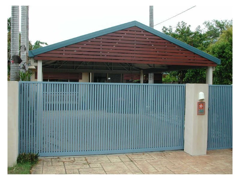 50 Twenty Fifth Avenue, Palm Beach QLD 4221