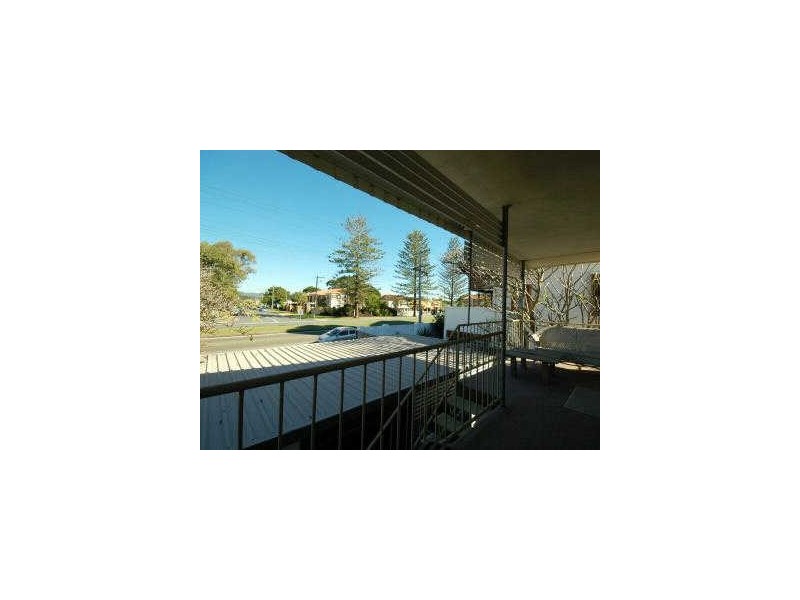 2/1183 Gold Coast Highway, Palm Beach QLD 4221