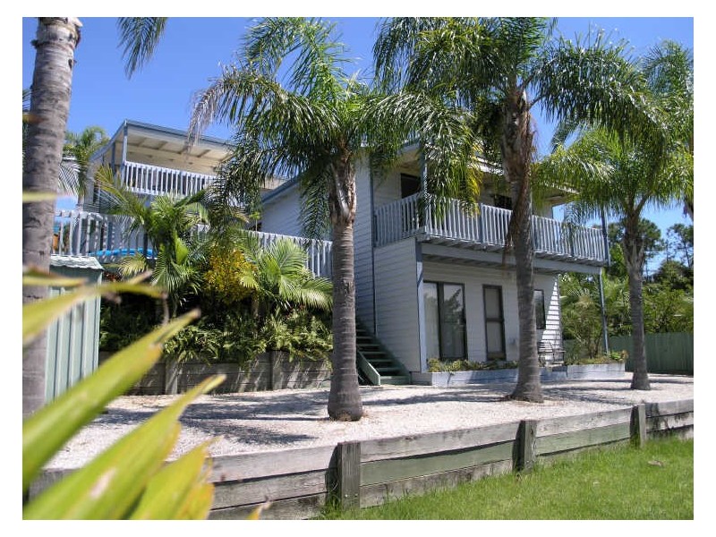 4 Hovea Court, Elanora QLD 4221