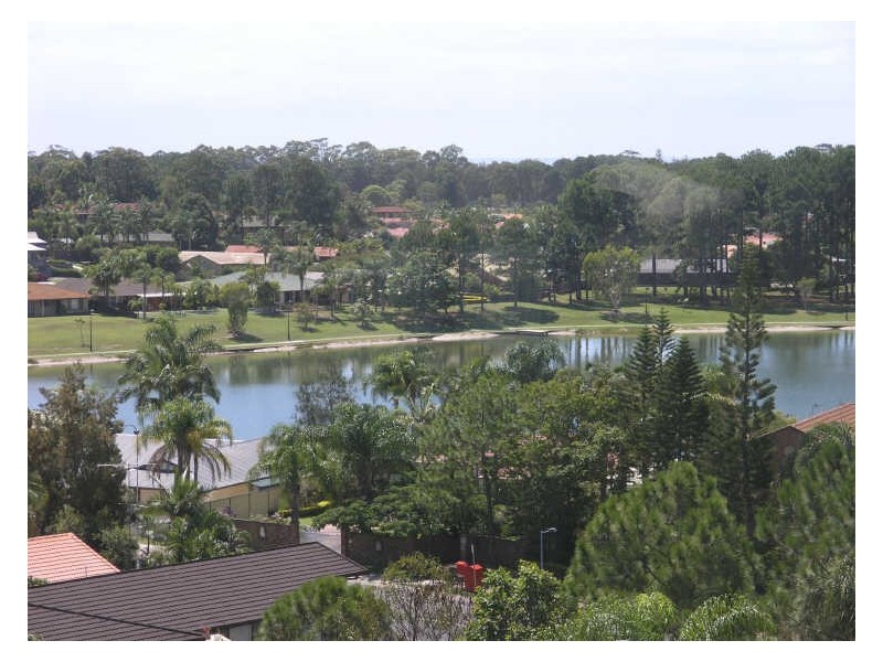 4 Hovea Court, Elanora QLD 4221