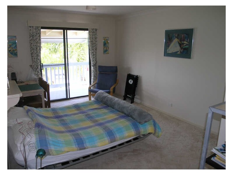 4 Hovea Court, Elanora QLD 4221
