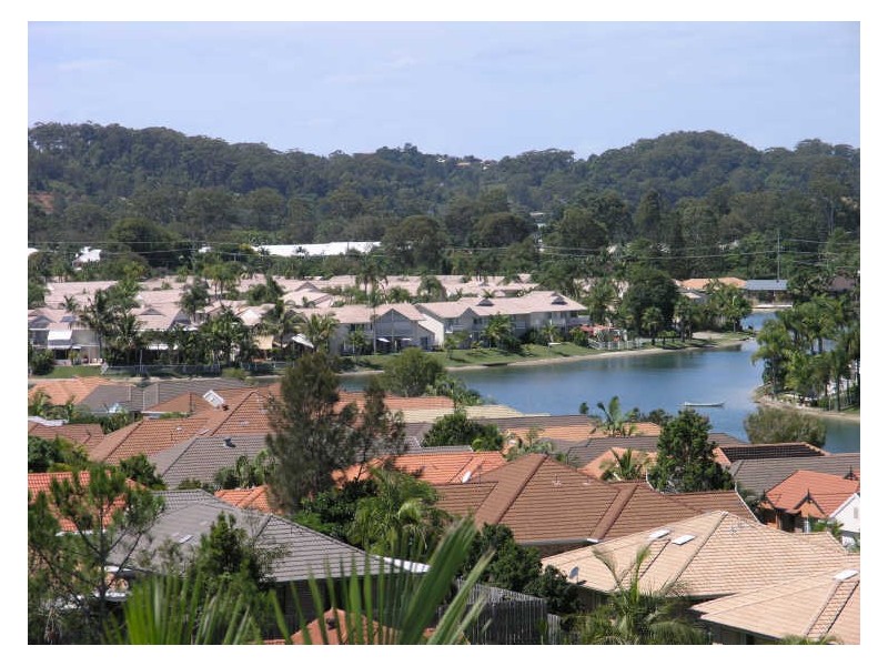 4 Hovea Court, Elanora QLD 4221