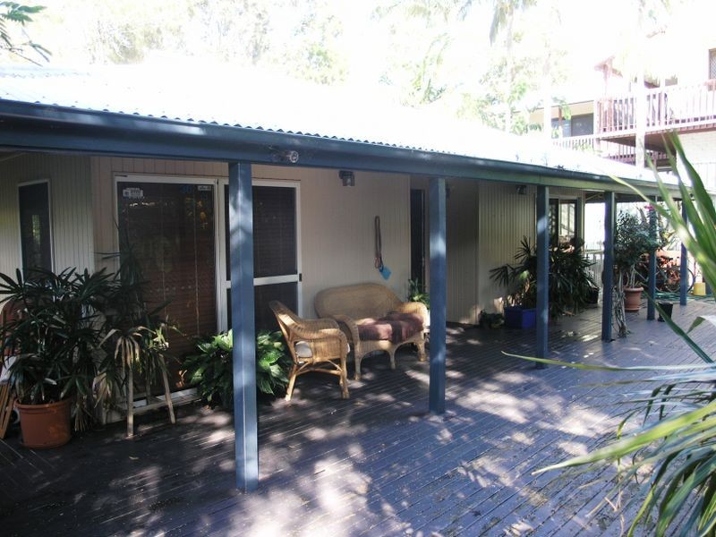 12 Larentia Street, Currumbin Waters QLD 4223