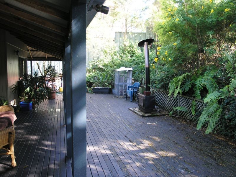 12 Larentia Street, Currumbin Waters QLD 4223