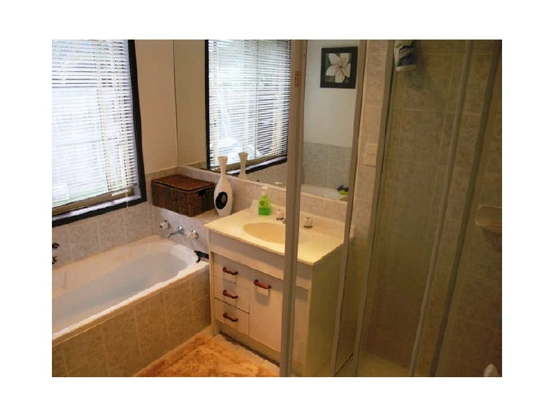 14 Balsa Street, Elanora QLD 4221