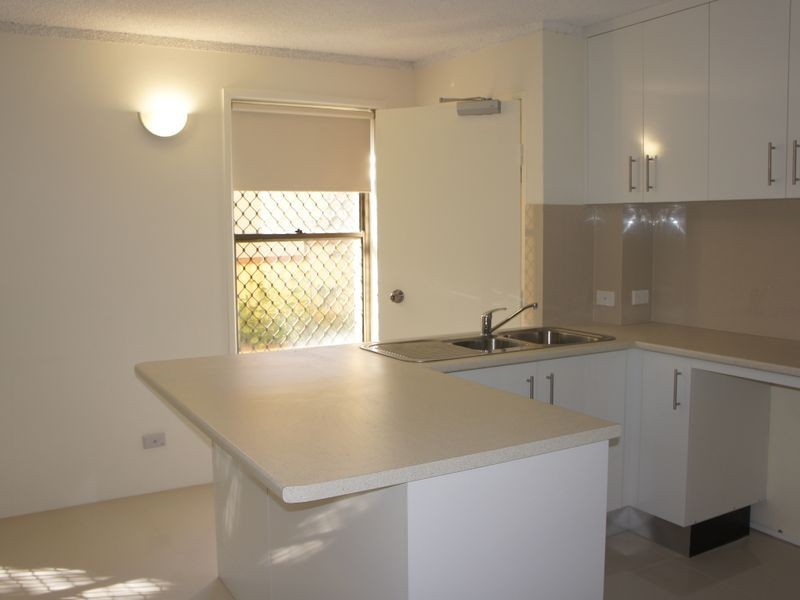 2/20 Fifteenth Avenue, Palm Beach QLD 4221