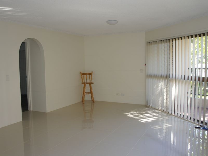 2/20 Fifteenth Avenue, Palm Beach QLD 4221