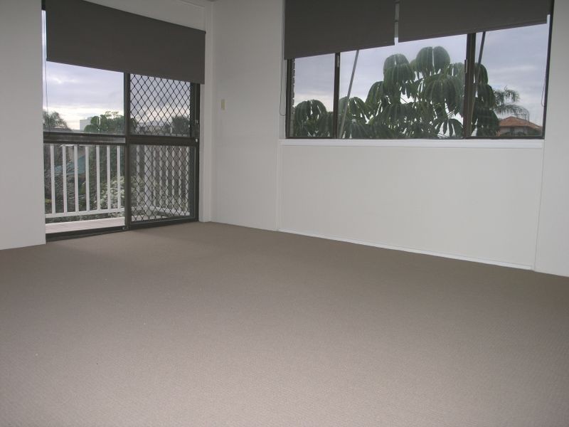 4/997 Gold Coast Highway, Palm Beach QLD 4221