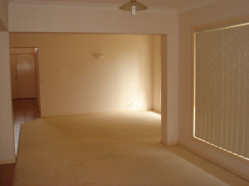 Varsity Lakes QLD 4227