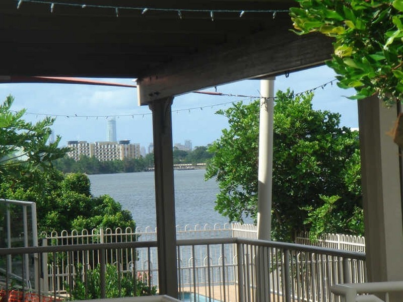 Varsity Lakes QLD 4227