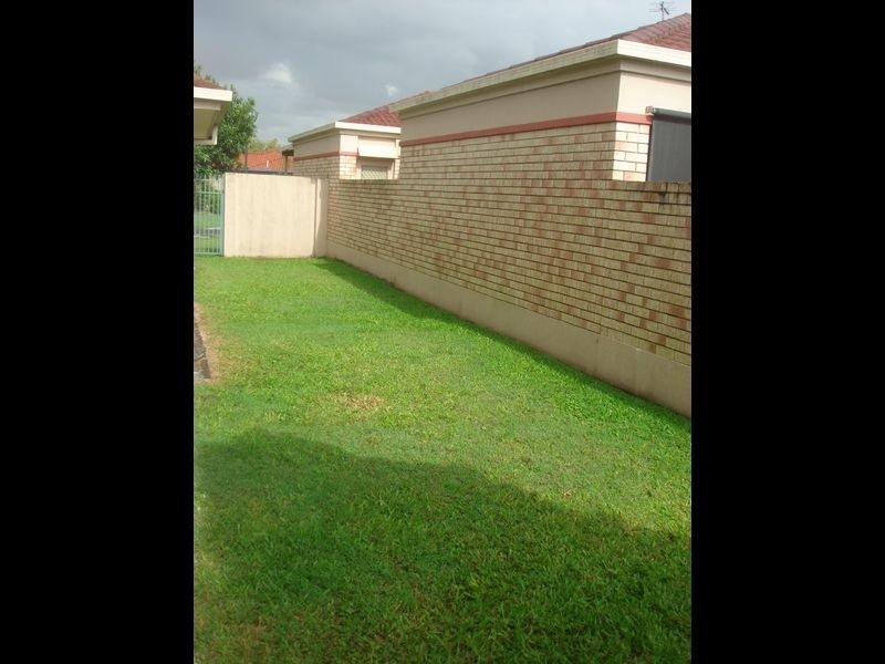 Varsity Lakes QLD 4227